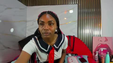 asha_zuri69 online show from June 5, 1:27 pm