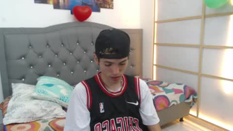 Asher Costa online show from May 1, 10:37 pm