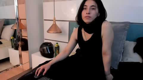 Ashkoreh online show from July 2, 8:14 pm