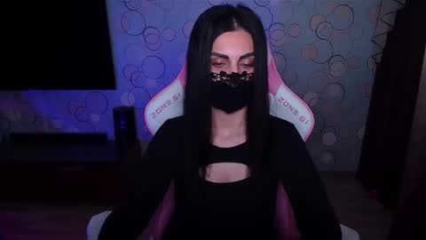   Yasmina   online show from April 24, 3:52 am