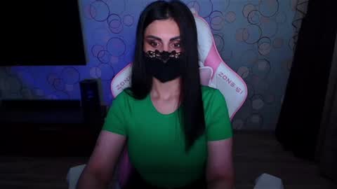   Yasmina   online show from June 14, 2:57 am