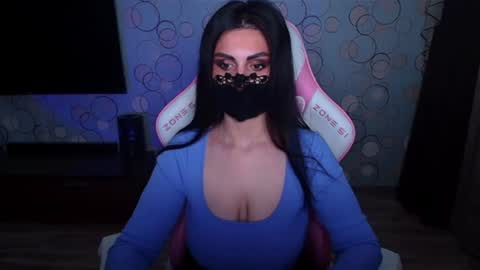   Yasmina   online show from June 18, 3:56 am