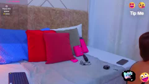 ashley online show from July 13, 2:31 pm