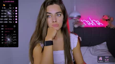 Ashley online show from November 10, 7:27 pm