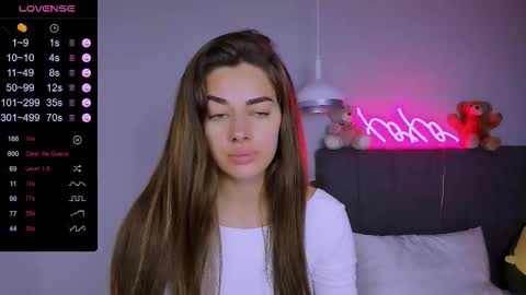 Ashley online show from November 27, 5:09 pm