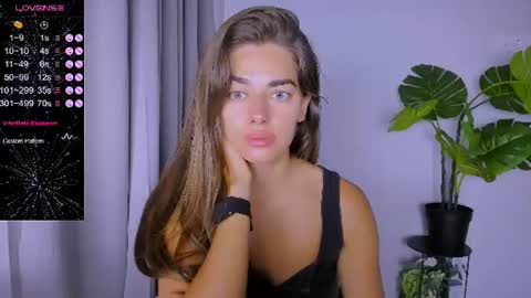 Ashley online show from July 28, 8:52 pm