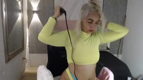 ashley__tylor online show from July 8, 6:44 pm