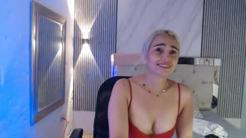 ashley__tylor online show from July 12, 9:51 pm