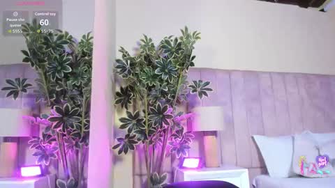 ashley_beaomunt online show from March 16, 11:25 am