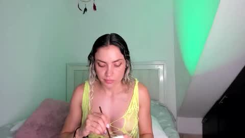 ashley_blair online show from May 4, 9:21 pm