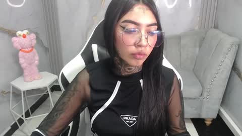 ashley_blum_v online show from October 25, 8:42 pm