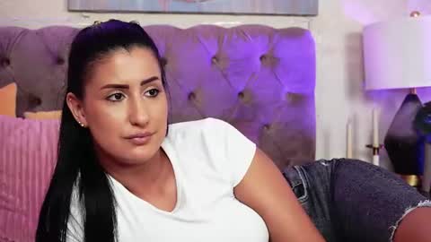 Ashley online show from July 10, 11:31 pm