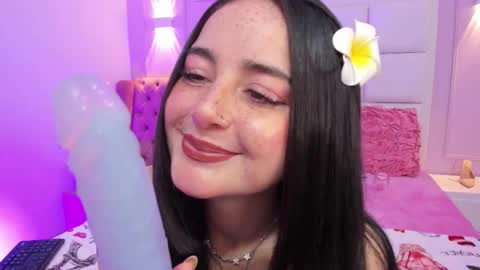 ashley_petit online show from February 5, 12:31 pm