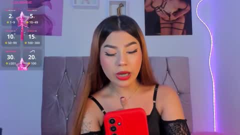 Ashley online show from December 1, 5:27 am