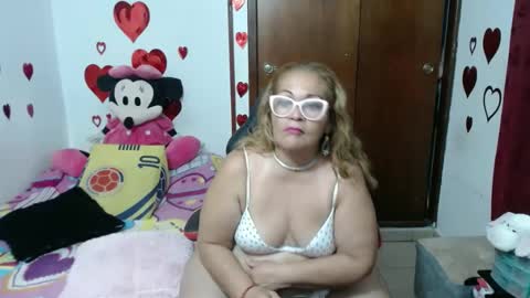 ashley pink11 online show from February 4, 1:56 am