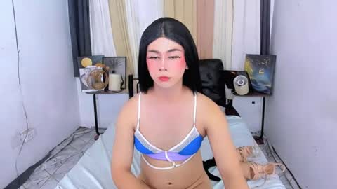 ashley online show from June 29, 10:37 am
