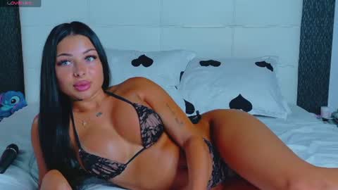 AshleyEtthen online show from June 27, 2:45 pm