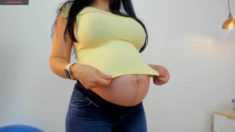 Snapshot of ashleyknightt chatting on December 7, 7:16 pm Ashley knight online show from December 7, 7:16 pm