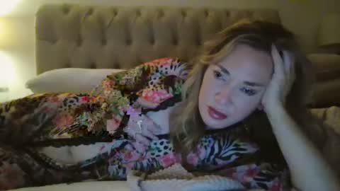 ashleyluvs2fuck online show from August 1, 2:35 am