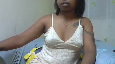 ashleyqueen X online show from November 24, 11:03 pm