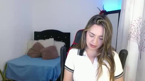 ASHLEY online show from April 30, 5:51 pm