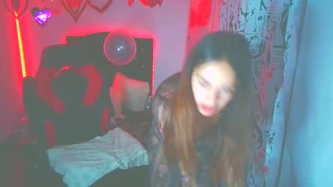 Snapshot of ashleyt1998 chatting on February 10, 10:51 pm ASHLEY online show from February 10, 10:51 pm