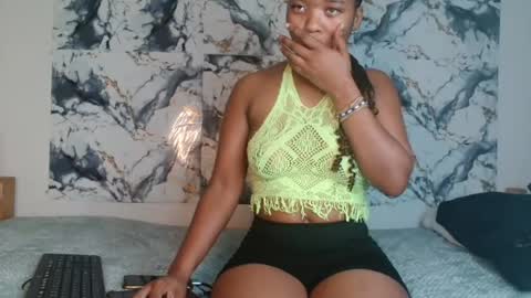 ashleyt255 online show from July 13, 7:50 pm