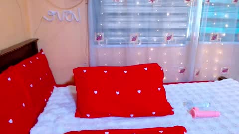 AshleyNicole online show from November 16, 3:19 am