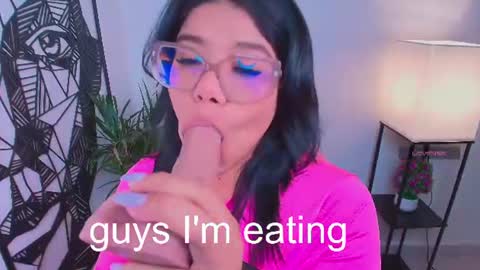 Ashleyy18   online show from July 16, 10:11 pm