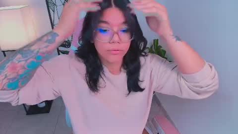 Ashleyy18   online show from July 1, 5:10 pm