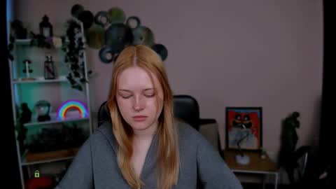 Ashli online show from April 22, 11:17 am