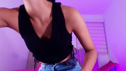 Ashly online show from April 29, 11:59 am