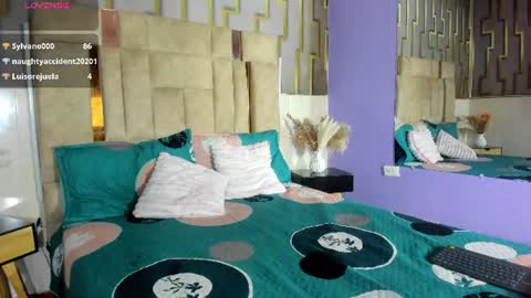 ASHLY online show from July 7, 7:23 am