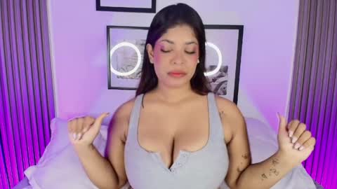    online show from April 25, 2:14 am