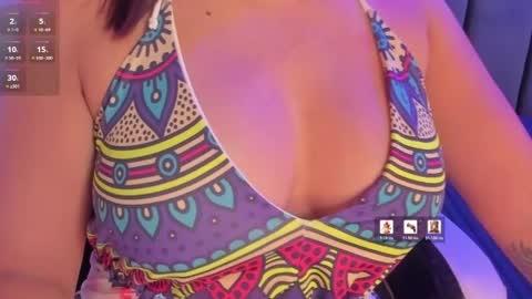 ashlye_miller_ online show from April 30, 7:52 pm