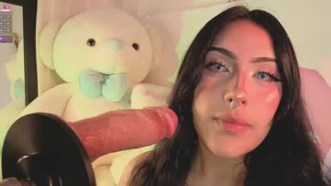 Ash  online show from May 1, 10:37 pm