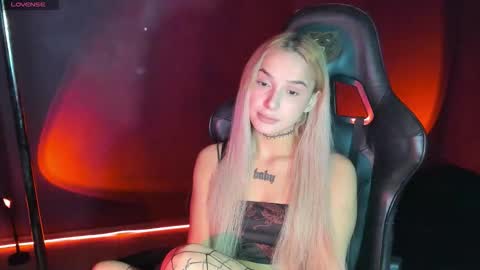 Mila online show from September 25, 5:36 am