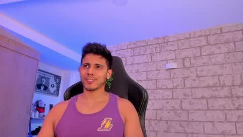 my name real is camilo online show from August 3, 5:20 am