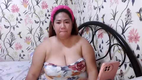 Asian Bigboobs20 online show from July 28, 3:08 pm