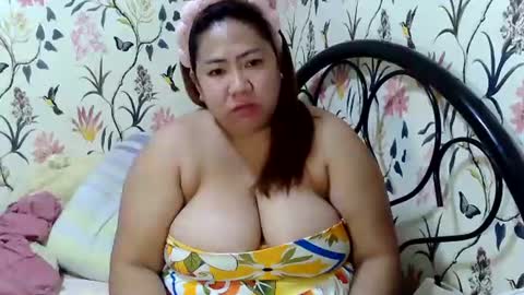 Asian Bigboobs20 online show from July 8, 7:39 pm