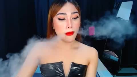 Snapshot of asian_caulix chatting on September 11, 11:44 am baby caulix online show from September 11, 11:44 am