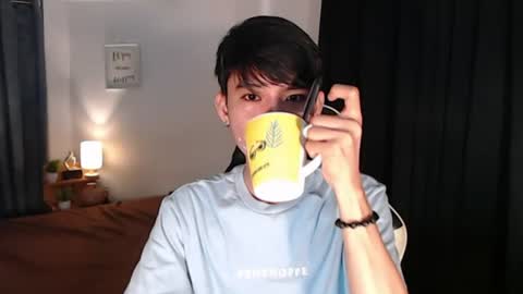 Pat online show from August 2, 9:49 pm