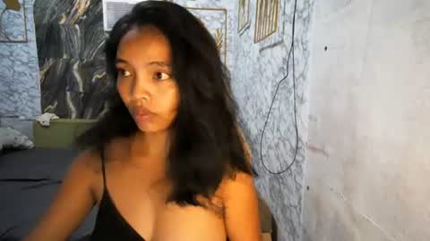 im janeth single mom online show from June 20, 4:18 am