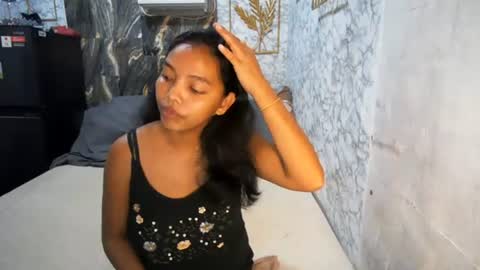 im janeth single mom online show from July 30, 11:38 pm
