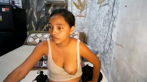 im janeth single mom online show from July 12, 3:32 am