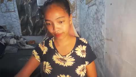 im janeth single mom online show from April 29, 11:42 pm