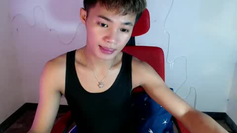 asian_lover05 online show from June 18, 5:18 pm