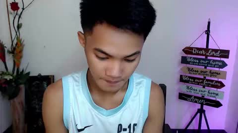 asian_lover05 online show from November 8, 8:01 pm