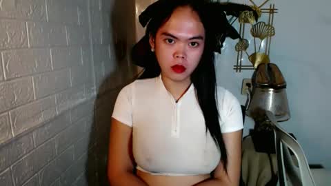 asian_pretty143 online show from May 20, 4:53 am