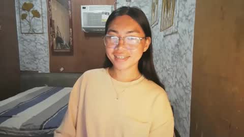 Rhean online show from October 23, 2:24 am